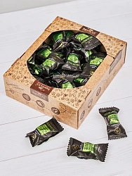 Берестов А.С. Конфеты в шоколаде "Медофеты" мягкий грильяж с арахисом, семенами льна и подсолнечника, цукатами апельсина и медом, 350г