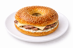 Mfood.kz Бейгл с говядиной 210 гр 